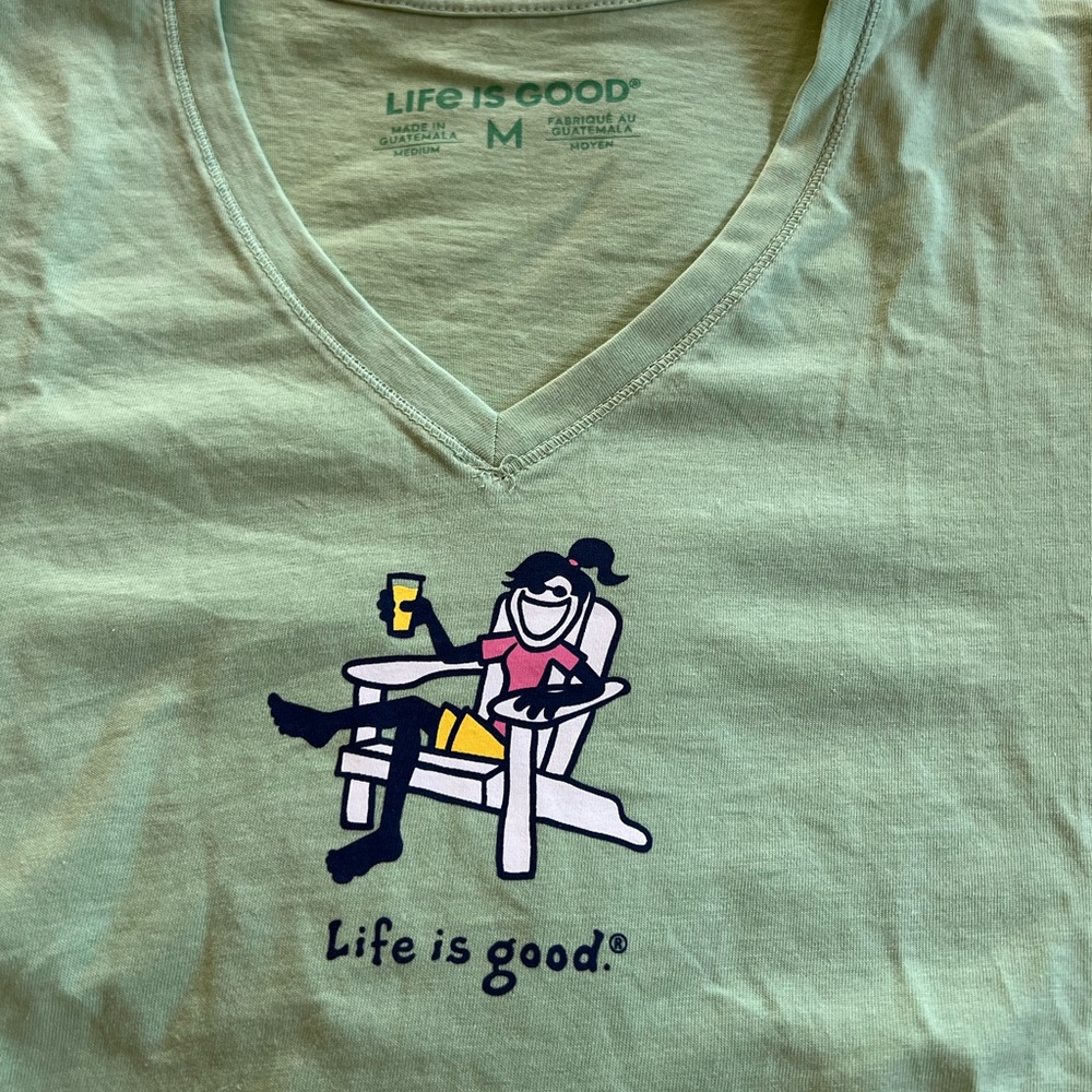 Life is good women’s medium v neck t shirt